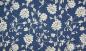 Preview: 0,5 MTR. JEANS CHAMBRAY - STICKEREI BLUMENORNAMENT - ECRU