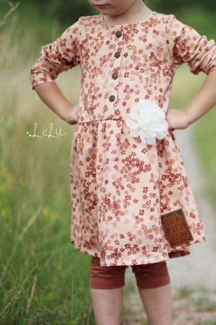 0,5 MTR.  ENGLISH BloSSOMS JERSEY CREME BRAUN