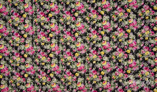 0,5 MTR. ♥ LOCHSTICKERREI RoSES SCHWARZ - BAUMWOLLE