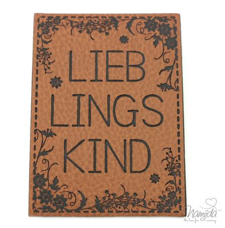 1 Stück - KuNSTLEDER LABEL - Lieb*Lings*Kind - AUFNÄHER MIT VORGEDRUCKTER NÄHNAHT -  70mm x 50mm